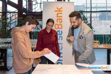 Победители совместной акции Конверс Банка и MasterCard получили сертификаты на отдых