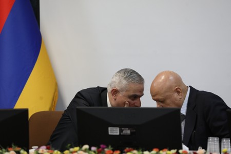 В Тегеране обсуждены возможности расширения сотрудничества между  Арменией и Ираном  в сфере энергетики и транспорта