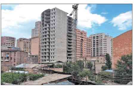 Хочешь жить в центре - плати больше: новые ставки налога на недвижимость в Армении в 2026-м заработают полностью