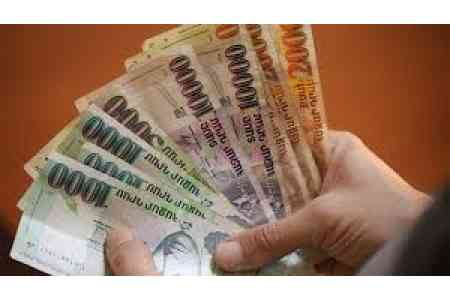 При Пашиняне средняя зарплата в Армении выросла на 70%