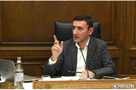 Это - не прихоть Минфина или правительства, а обусловлено правилами и требованиями андеррайтинга: Тунян о 5-м транше евробондов на $750 млн