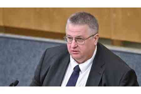 Оверчук: Армения не сможет "усидеть на двух стульях"