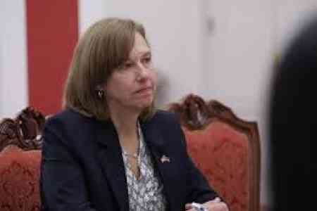 Посол США в Армении встретился с директором армянского офиса ServiceTitan