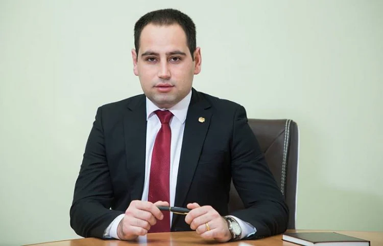 Европейский инвестиционный банк остается ключевым партнером Армении в инфраструктурных проектах - министр