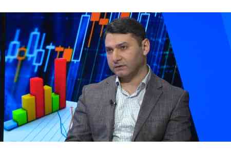 Работали над комплексным медстрахованием, получили всеобщее. Армения с модели рыночной экономики делает масштабный шаг назад к административно-командной экономике: Айказ Фанян