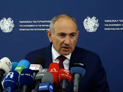 Премьер: Из Азербайджана в Армению направляется поезд с нефтепродуктами