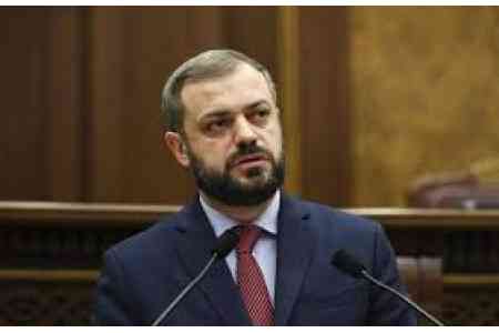 Геворг Папоян: Одна из крупных сетей автозаправочных станций приступит к продаже азербайджанского топлива