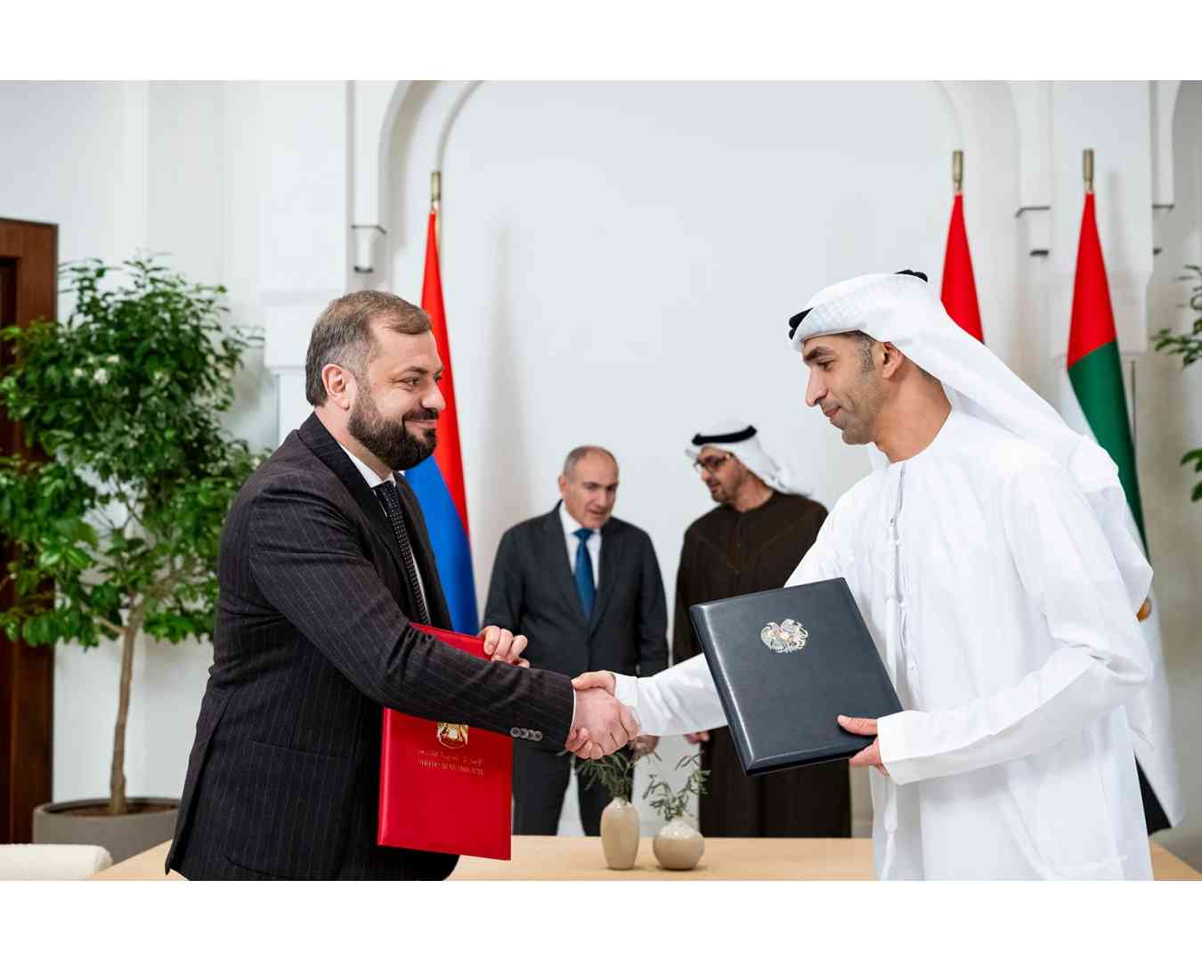 Армения и ОАЭ подписали Соглашение о торговле услугами и инвестициях